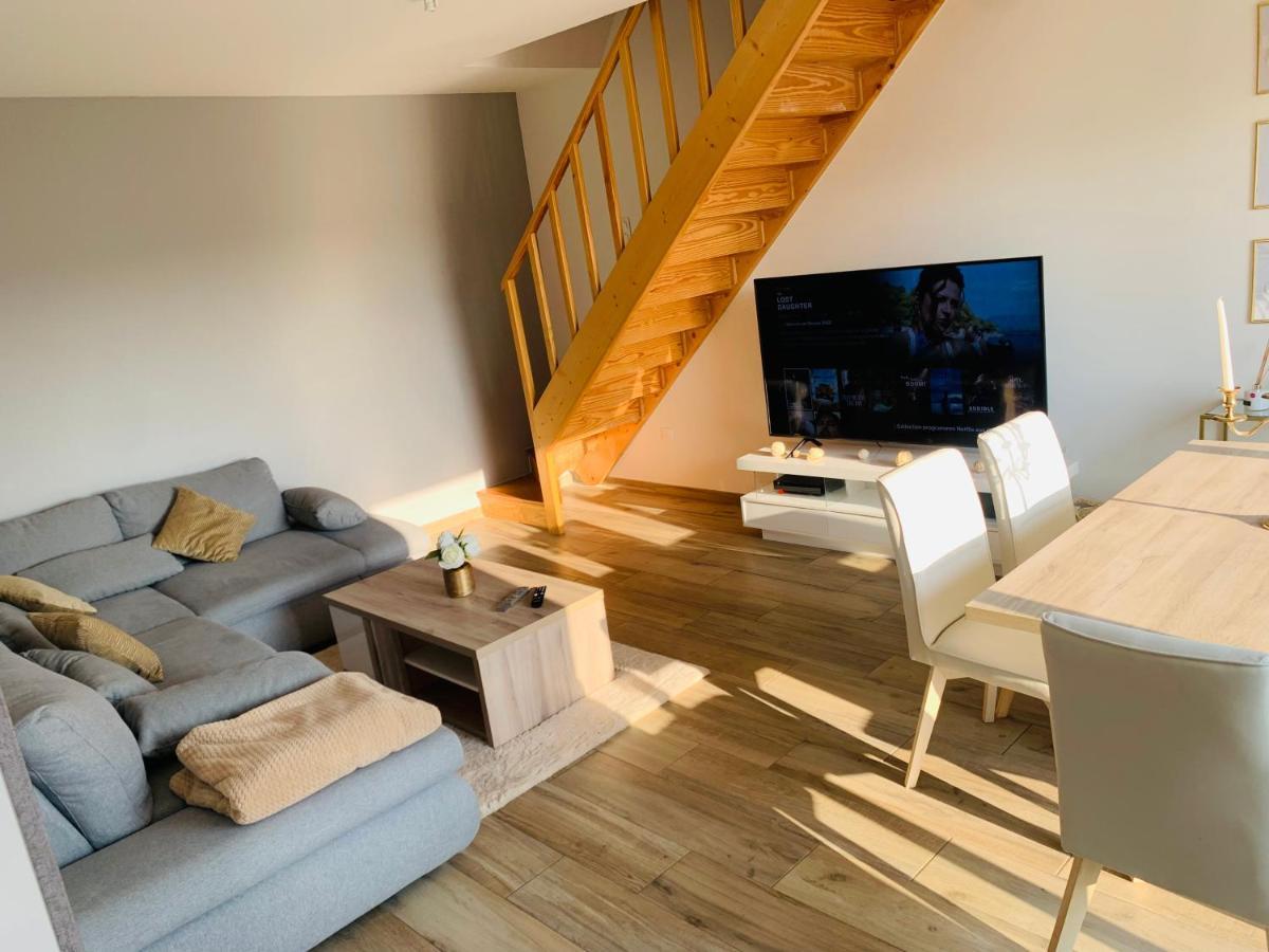 몽테우 Loft Evasion , Parking Gratuit , 5 Min Auxerre 아파트 외부 사진